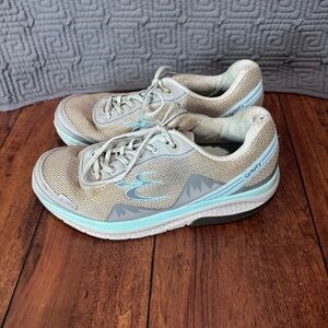 Gdefy Sneakers Men’s Size 10.5 Gravity Defyer T89024FGU-XW Cream Versoshock Tech